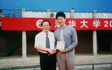 "Thần đồng" Đại học Thanh Hoa 29 tuổi đi bốc vác thuê, 49 tuổi vẫn thất nghiệp: Khi ra tới biển lớn, mới biết bản thân chỉ là hạt cát nhỏ