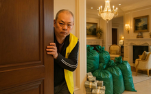 Đột kích nhà riêng của cựu giám đốc công ty nông nghiệp, tịch thu hơn 10.000 tỷ đồng tiền mặt bọc trong túi nilon cao đến 1,6 mét, giấu sau tường gạch