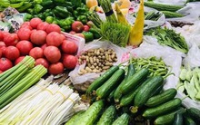 12 loại rau củ sạch tự nhiên, ít thuốc trừ sâu, cầm từ 5.000 đồng ra chợ là mua được