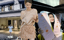 Nữ đại gia bán đất ở Bình Dương khoe 2 căn nhà mới tậu, giàu đến mức flex cả đời cũng được!