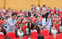 "Đặc sản" ngày 9/9 của ĐH Y Hà Nội: Màn hô tên chuyên ngành của Top 20 người dẫn đầu kỳ thi bác sĩ nội trú gây bão MXH