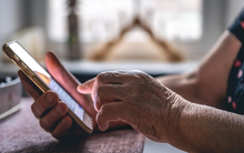 Chụp ảnh chân dung và gửi đi, 2 phút sau, người đàn ông ở Gia Lai bị trừ sạch 114 triệu đồng trong tài khoản: Công an lập tức có cảnh báo