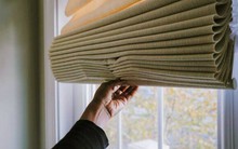 Làm điều này với cửa sổ 10 phút mỗi ngày, nhà vừa ấm, hóa đơn tiền điện vừa thấp bất ngờ