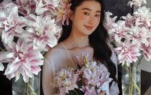 Cắm bình hoa bách hợp Isabella "đẹp như tranh" ngày Tết: Bí kíp dưỡng hoa nở đều, tươi lâu cả tháng chỉ nhờ thứ này