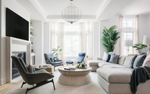 Đặt TV trong phòng khách là sai lầm? Chuyên gia nội thất nêu quan điểm gây bất ngờ