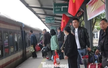 Hàng không, đường sắt tăng chuyến Tết, giá vé có giảm không?