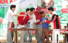 Cam kết trồng thêm 1 triệu cây xanh: Unilever đưa Drone thử nghiệm gieo mầm tại vùng rừng khô hạn nhất Việt Nam