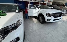 Xe bán tải sôi động trước sóng tăng giá