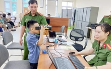 Những người sinh vào những năm nào phải cấp đổi thẻ căn cước trong năm 2026?