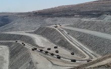 Phát hiện 147 xe tải không người lái bí mật khai thác kho báu lộ thiên có diện tích 102,75 km2, được đầu tư hơn 712 tỷ đồng