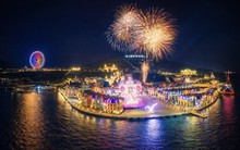 Không khí countdown 2026 rực rỡ ánh sáng, rộn ràng âm thanh và rạo rực cảm xúc tại các trung tâm lễ hội “họ Vin”