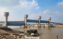 Thanh Hóa thúc đẩy đưa công trình cầu cống thủy lợi 'khủng' vào vận hành trước Tết