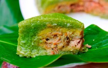 Người sành ăn săn lùng “bánh chưng nhân cá chép”: 500.000 đồng/cặp vẫn không đủ bán