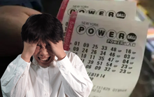 Người đàn ông trúng xổ số 28 tỷ đồng, đi đổi thưởng thì bị từ chối, đại lý thông báo: "Anh chưa trả tiền mua vé"