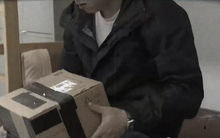 Gửi món đồ trị giá 2 tỷ đồng nhưng thất lạc, công ty chuyển phát chỉ bồi thường 60 triệu đồng: 1 năm sau phát hiện sự thật liên quan tới shipper