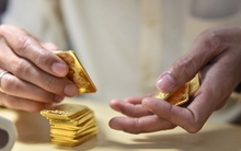 Giá vàng vượt mốc 190 triệu đồng/lượng, hàng triệu người dân đang giữ vàng băn khoăn: Từ 9/2, vàng nhẫn, vàng miếng mất hóa đơn có bán được không?