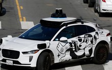 Xe điện có thể “tự cảm nhận” nguy cơ mất lái: AI vật lý mở ra bước tiến mới cho xe tự hành an toàn