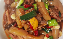 Loại củ "nửa cân tốt hơn ăn 10 con gà", giúp giảm mỡ máu, hạ đường huyết, kiểm soát cholesterol: Mọc đầy ở Việt Nam, có hoa to nhất thế giới