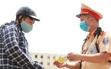 Vi phạm giao thông trừ vào lương từ 2026: Đối tượng và mức trừ bao nhiêu?