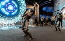 Nghịch lý: Sự kiện công nghệ lớn nhất nước Mỹ thành 'sân diễn' cho robot hình người Trung Quốc