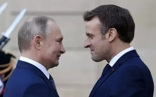 Tổng thống Pháp Macron tính thiết lập lại liên lạc với Tổng thống Nga Putin