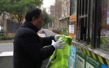 Phát hiện 1 Phó hiệu trưởng trung học cứ 7h sáng là “mất liên lạc”, nghe con ruột nói 1 câu mà tan nát cõi lòng