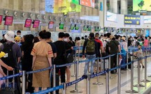 Tỉ lệ chuyến bay đúng giờ năm 2025 giảm mạnh