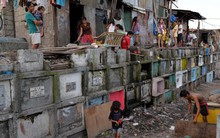 Câu chuyện của 6.000 người sống giữa nghĩa trang: Người chết và người sống cùng "cộng sinh" như thế nào?