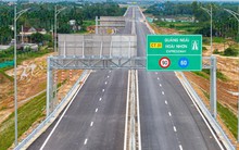 Cận cảnh cao tốc hơn 20.000 tỷ bất ngờ tạm dừng thông xe trong dịp Tết