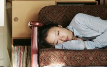 Tết về biếu mẹ chồng 17 triệu, tới bữa cơm vừa nhìn bàn ăn con dâu tuyên bố: Về thành phố ngay!