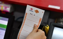 32 vé Vietlott trúng giải nhất tối 28 Tết