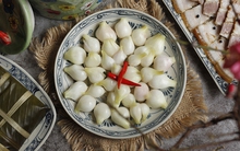 Tết vẫn vui, mâm cỗ vẫn đủ vị: Vì sao dưa hành - món bị đồn “dễ gây ung thư” - thực ra không đáng sợ như nhiều người nghĩ?