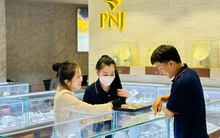 Sáng mùng 2 Tết, giá vàng miếng SJC, vàng nhẫn giảm tiếp