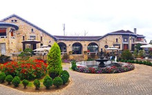 Chiêm ngưỡng nét độc đáo biệt thự đá Phi Ánh tại Đà Lạt