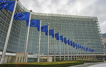 Gốc rễ khiến EU bất đồng về gói trừng phạt thứ 20 đối với Nga