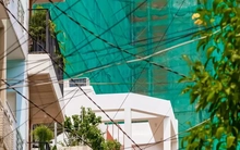 Lấy sáng cho nhà ống bằng thiết kế mặt tiền thú vị