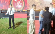 "Ông hoàng nhạc Việt" đình đám một thời đi hát hội chợ, được nhiều người vây kín chụp ảnh