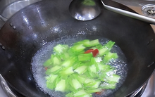 4 năm không ăn dầu mỡ, kết quả khám sức khỏe của người phụ nữ 57 tuổi khiến bác sĩ bất ngờ