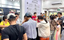 Giá bạc tăng mạnh trước ngày vía Thần Tài, thị trường bắt đầu nhộn nhịp