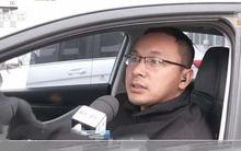 Khách đi taxi hết 37k nhưng chuyển khoản hơn 552 triệu đồng, tài xế muốn trả lại thì bị từ chối liền báo cảnh sát