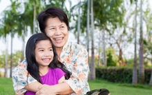 Cha mẹ bước vào tuổi "xế chiều", có 5 câu tuyệt đối đừng nói trước mặt con cái - ai nói rồi cũng dễ hối hận!