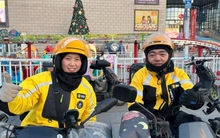 Phá sản phải đi làm shipper, vợ chồng 9X kiếm 150 triệu/tháng dịp Tết Nguyên đán: Chia sẻ gây xúc động