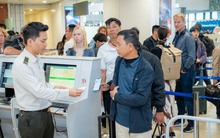 Không còn được dùng bằng lái xe làm thủ tục đi máy bay