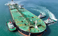 Mất khách chủ chốt, Nga điều ngay hàng loạt tàu siêu lớn, bán dầu cho bạn hàng mua 2 triệu thùng/ngày