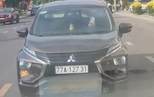 Clip ô tô ngang nhiên dừng án ngữ làn ngược chiều giữa phố biển Quy Nhơn gây bức xúc