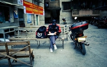 Cụ bà 80 tuổi phát hiện 3,3 tỷ đồng "bốc hơi" khỏi tài khoản không lí do: Cảnh sát vào cuộc chỉ rõ thủ phạm là shiper thân thiết