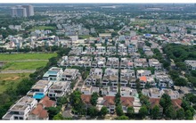 Diễn biến "lạ" thị trường nhà liền thổ TP.HCM