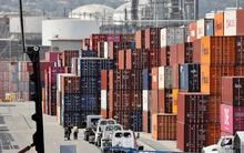 Chính phủ Mỹ đối mặt áp lực hoàn thuế hàng trăm tỷ USD