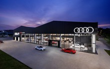 Chuẩn bị đầu tư 2,5 tỷ USD xây nhà máy, một hãng xe châu Âu bỗng chùn chân trước cánh cửa vào nước Mỹ vì 1 lý do