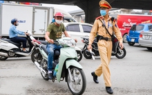 Sử dụng giấy tờ xe không chính chủ bị phạt thế nào khi vi phạm giao thông?